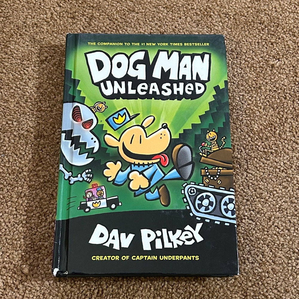 Dog Man Unleashed Chapter Book by Dav Pilkey New‎ York Times Bestseller